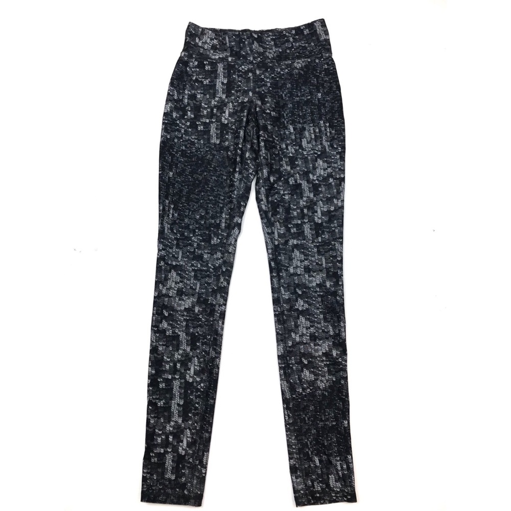 Mossimo Mermaid Fish Scale Print Workout Leggings